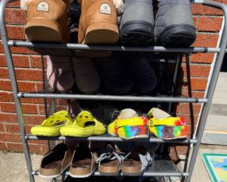 Women’s shoes size 6 and 7