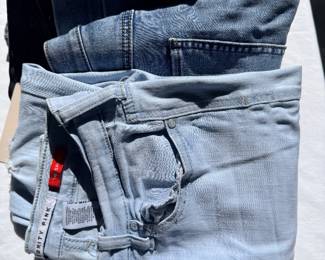 Women’s jeans