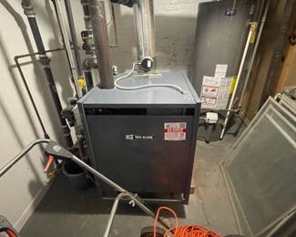 $4,250 -- Weil-McLain EG-50 Series 6 steam boiler system MFG 2023 175k BTU
