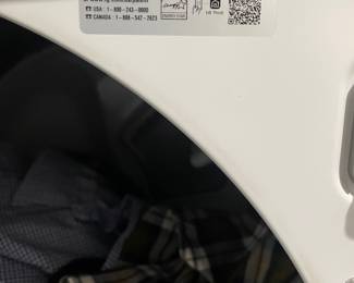 $300 -- LG Dryer MFG May 2022