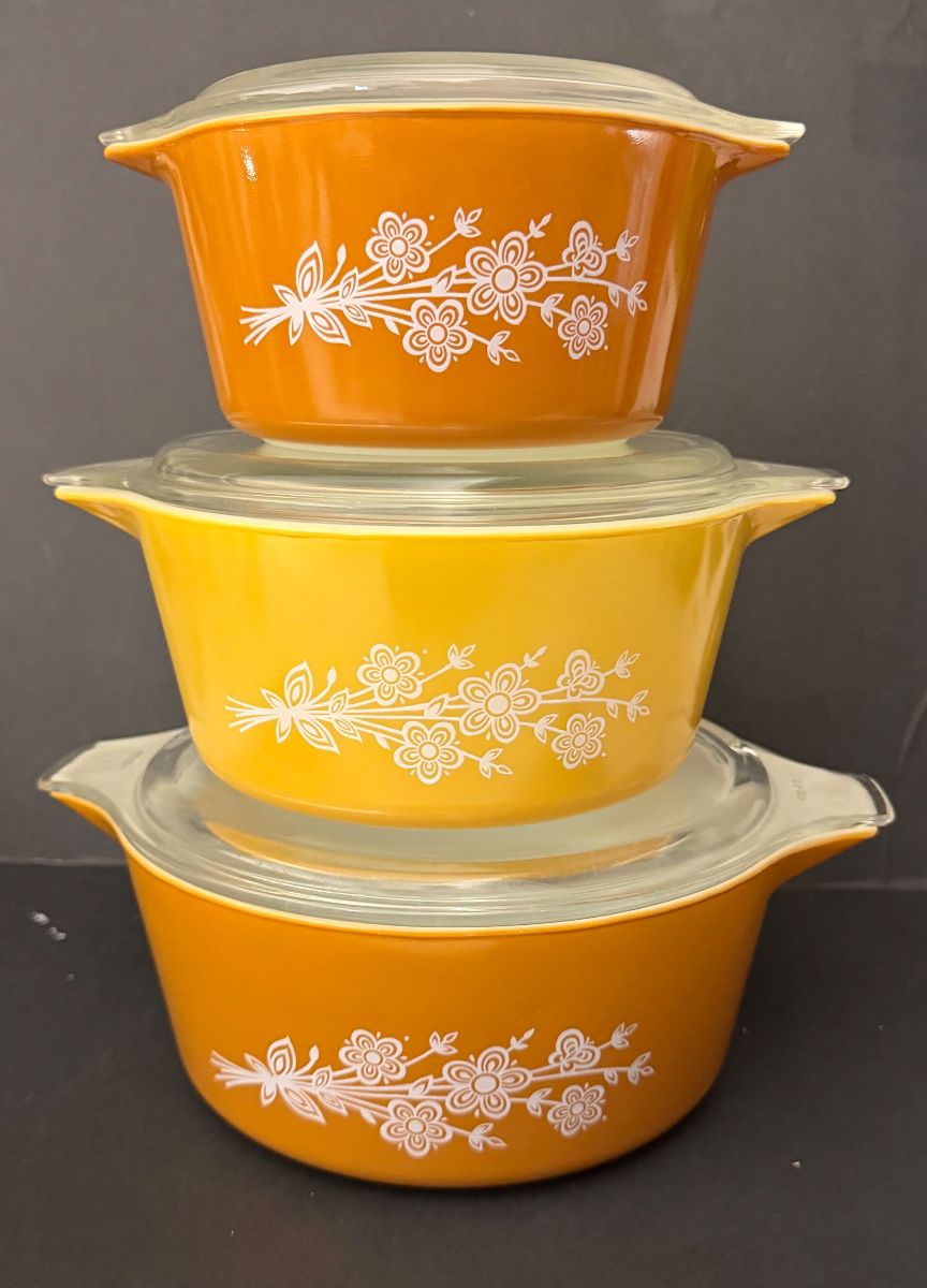 Pyrex Mixing Bowls