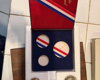 Bi-Centennial Coin Set
