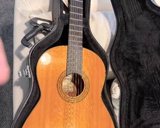 Shinano Concert Guitar