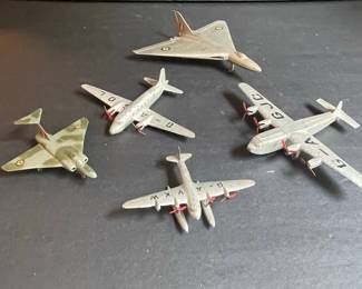 Dinky Toys Die-Cast Model Aircraft Collection (Gloster Javelin, Avro Vulcan, de Havilland Sea Vixen, de Havilland Comet)