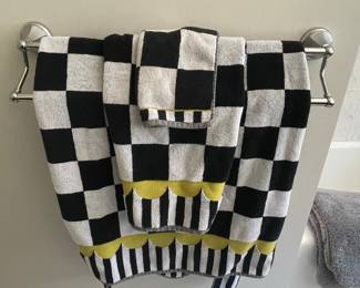 MacKenzie-Childs Courtly Check Bath Towel Set