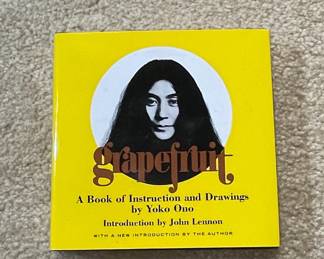 Grapefruit: A Book of Instructions and Drawings by Yoko Ono (1970 First Edition)