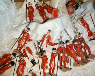 Britains Ltd. Yeomen of the Guard Toy Soldiers