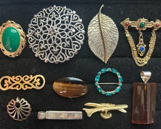 Assorted Vintage Brooches and Pendants
