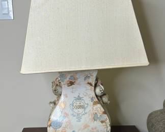 Chinese Famille Rose Porcelain Table Lamp