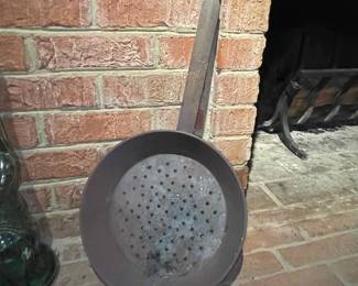 Vintage Chestnut Roasting Pan