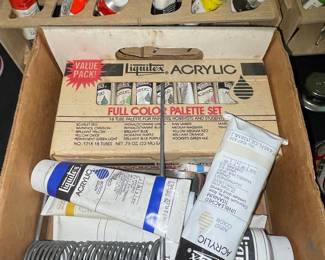 Liquitex Acrylic Paint Set with Brush Cleaner
