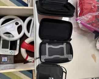 Nintendo cases and games