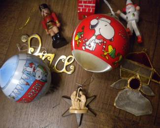 Christmas smalls including Hallmark