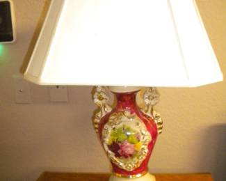 Victorian style lamp