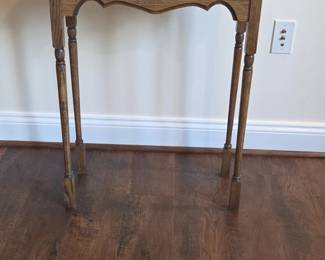 Oak Console Table with Scalloped Apron and Turned Legs