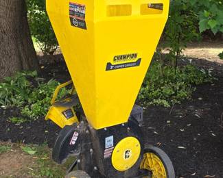 Champion Power Equipment Chipper Capacity Wood Chipper or Shredder