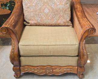 Craftmaster Furniture Corp. Upholstered Armchair