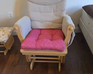 Storkcraft Hoop Glider and Ottoman with Pink Cushion