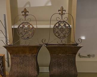 Ornate Metal Wall Planter Set second image