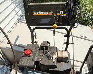 Yard Machines HP or Electric Start TwoStage Snow Thrower fifth image