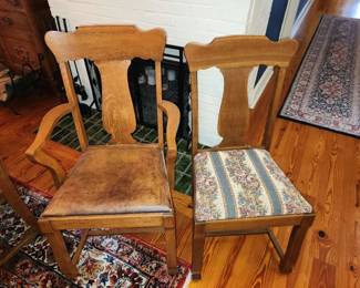 6 Oak chairs with vase splats, curved corners on crest with serpentine under cutting, square legs with shaped (modified scrolled) “H” stretchers, circa 1890, 5 side chairs, 1 arm chair.