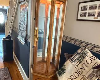 Pulaski Oak Corner Curio Cabinet with Glass Doors
