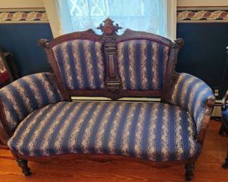 Victorian Eastlake Style Settee