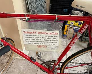 Vintage Schwinn Le Tour Road Bicycle second image