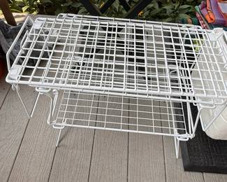 White Wire Cooling Rack Set with Foldable Legs second image