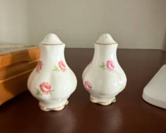 Royal Albert American Beauty Pink Rose Salt and Pepper Shakers