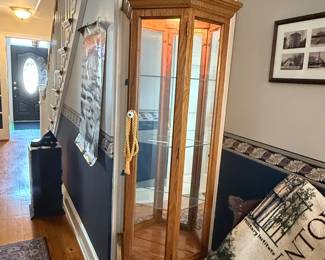 Pulaski Oak Corner Curio Cabinet with Glass Doors third image