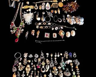 Massive Vintage Costume Jewelry Artisans Crafters Destash Lot