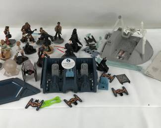 Various Star Wars Playsets and Action Figures