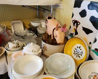 plates and bowls