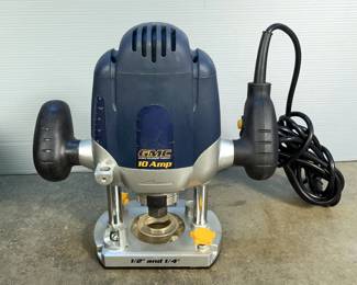 GMC Plunge Router, Model R11UL, With Bits, In Hard Carry Case, Powers On 