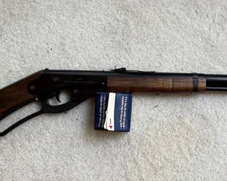 Daisy BB Gun with BBs