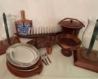 Vintage Wood Decor