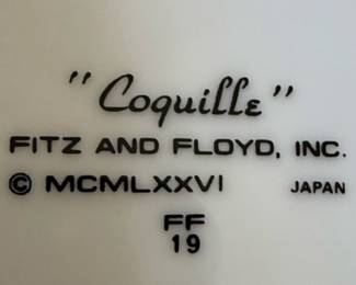 Fitz and Floyd "Coquille" Dinnerware Set