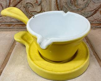 Descoware Yellow Butter Warmer with Trivet