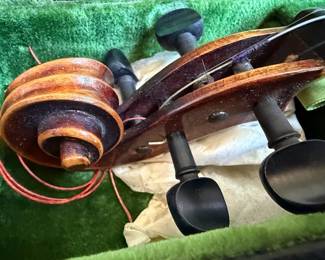 Carl Neuman Reproduction of Joseph Guarnerius Violin