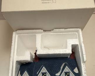 Department 56 Dickens' Village "Brownlow House"