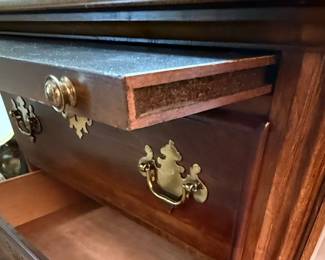 Stanley "The American Craftsman Collection" Chest of Drawers
