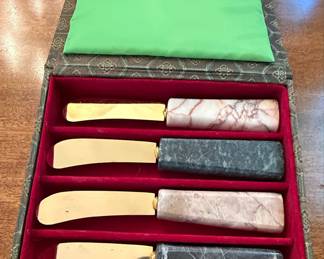 Set of Four Marble Handled Spreaders