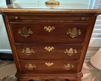 Stanley "The American Craftsman Collection" Chest of Drawers