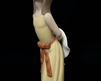 Lladro Naughty Girl Figurine 5006