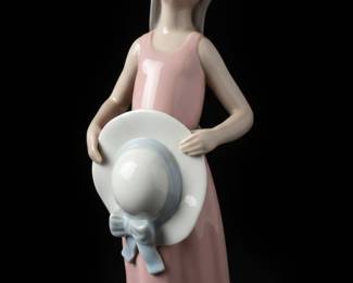 Lladro "The Dreamer" Porcelain Figurine 5008