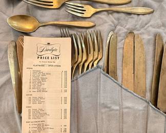 Dirilyte Flatware Set