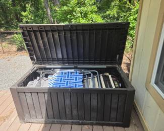 Plastic outdoor trunk