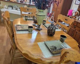 Oak dining table 8 chairs 1 leaf