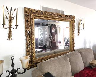 LIVING ROOM Mirror & wall decor